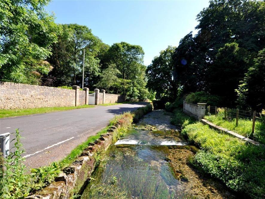Sixpenny Cottage Upwey Bagian luar foto