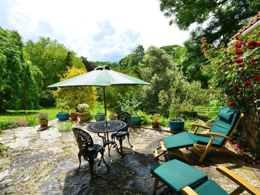 Sixpenny Cottage Upwey Bagian luar foto